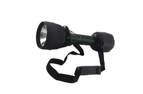 SW2360便攜式強光搜索燈